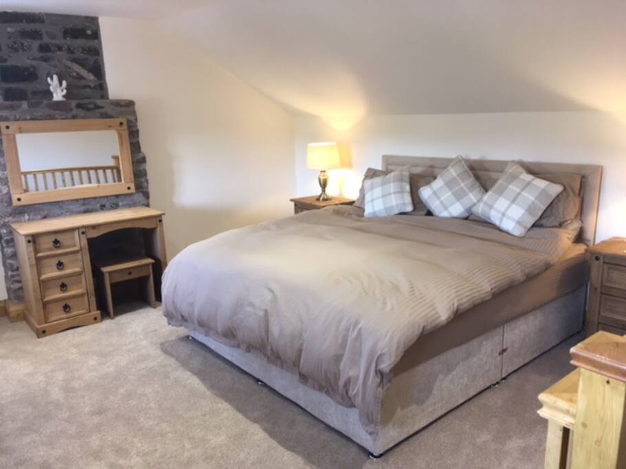 Super Kingsize Bed