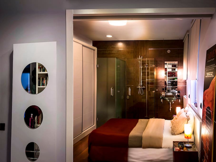 Bedroom 1: "The bedroom was modern, clean and just really cool looking! We were right in the center of it all and didn't use a taxi once!" (Ana) Waiting just for you, your deluxe Master bedroom, complete with private in-suite shower, toilet, bidet and sink.