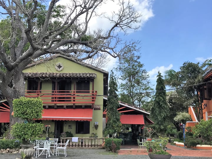Las Casitas @ Hacienda Campo Rico - Porto Rico