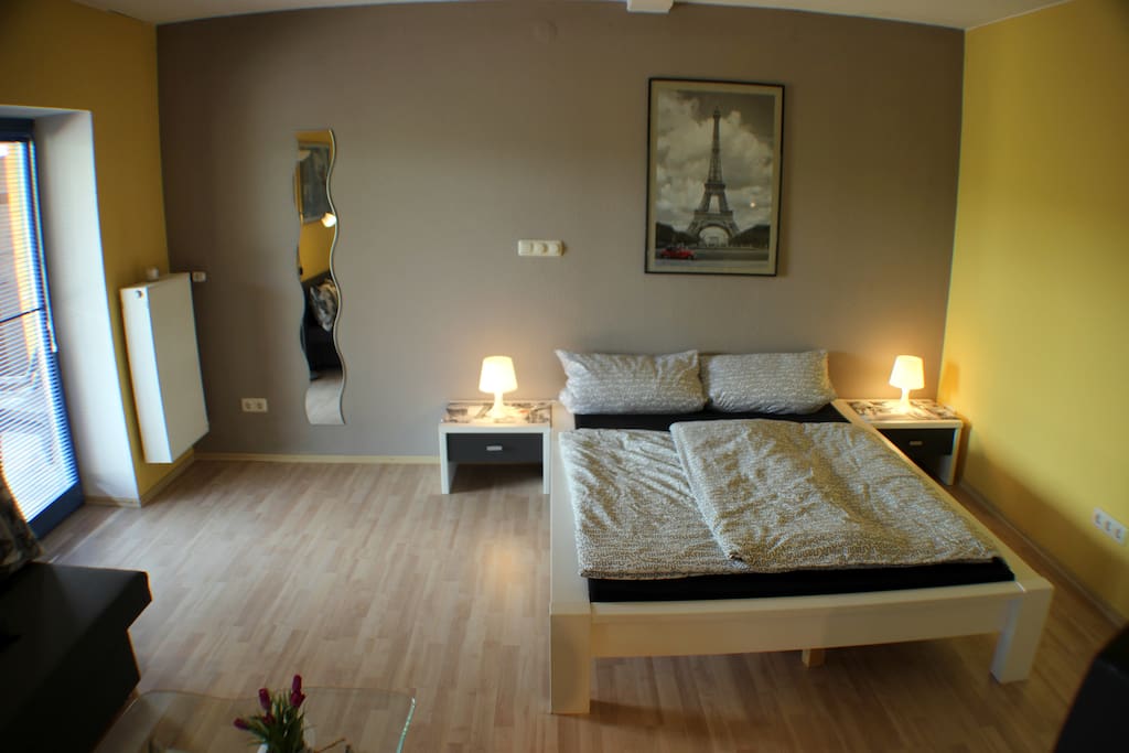 Doppelbett 1,40x2,00m / double bed 1,40x2,00meter