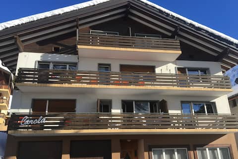 Cozy 2.5 room apartment, free WIFI and parking