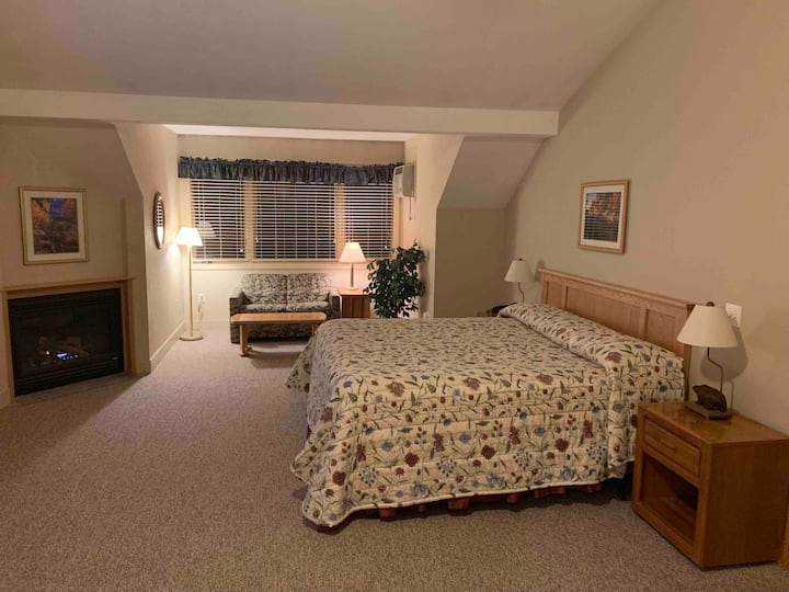 Ski resort holiday! Resorts for Rent in Bartlett, New Hampshire