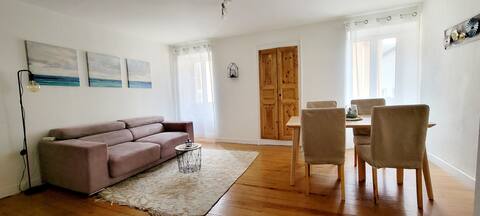 Apartment 4 people Saint Julien Montdenis.