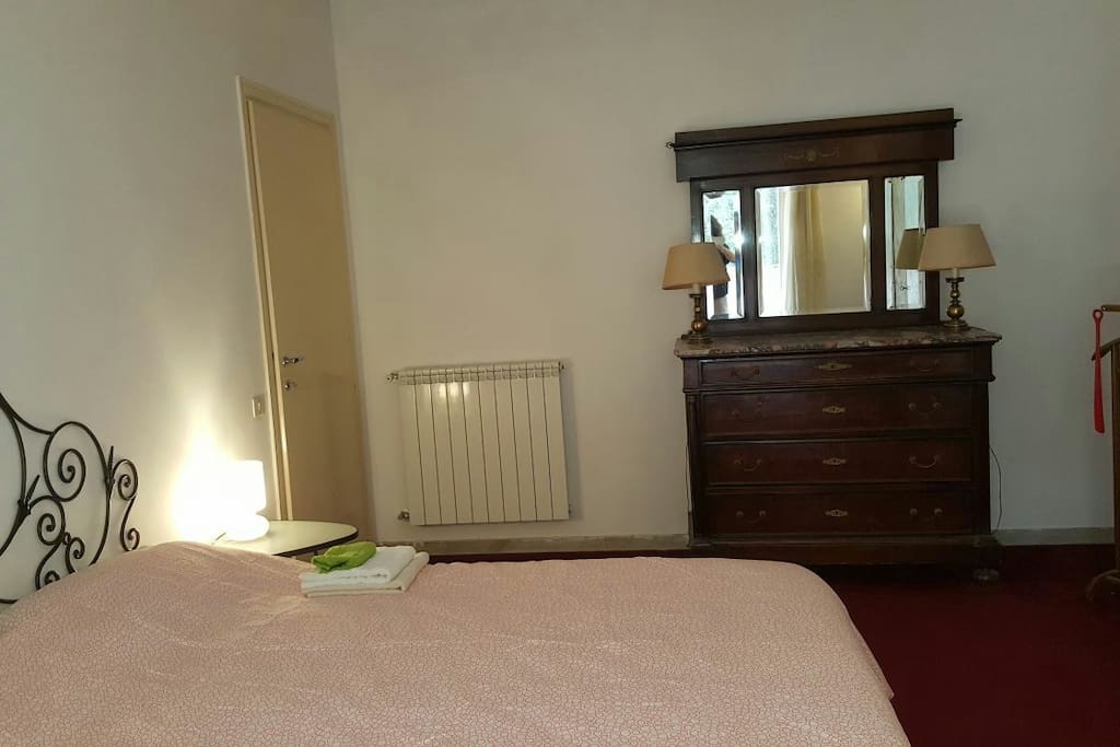 1st bedroom