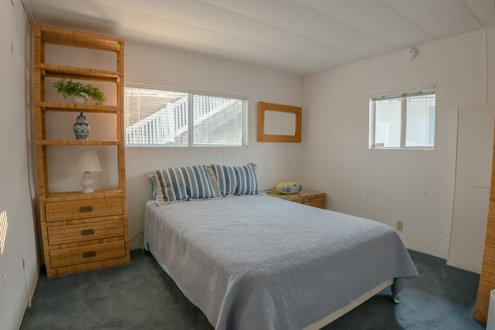 Მეორე საძინებლის დედოფალი