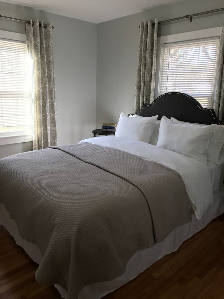 Ulster County, NY Houses for Rent in Hurley, New York, United States