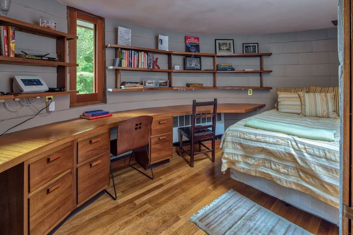 office/guest room Photo Andrew Pielage