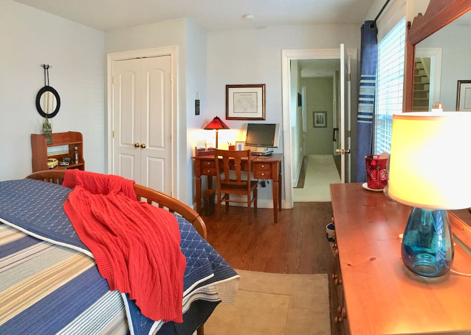 Private Queen Bedroom