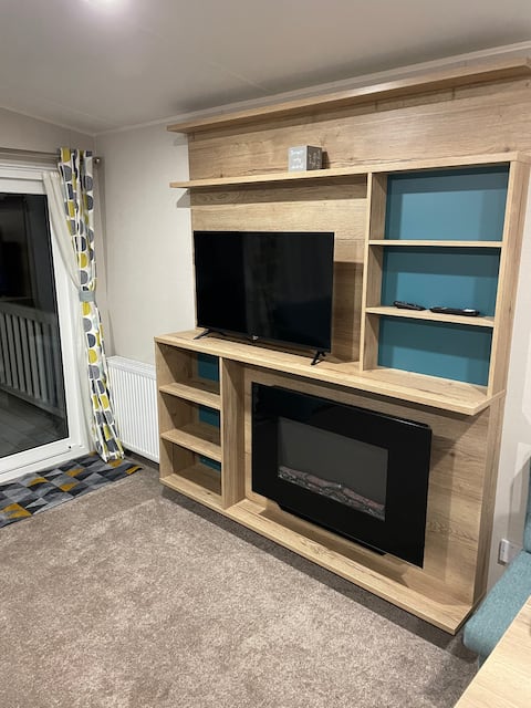 Top Airbnb: Family Friendly Caravan at Hoburne Devon Bay in Torbay