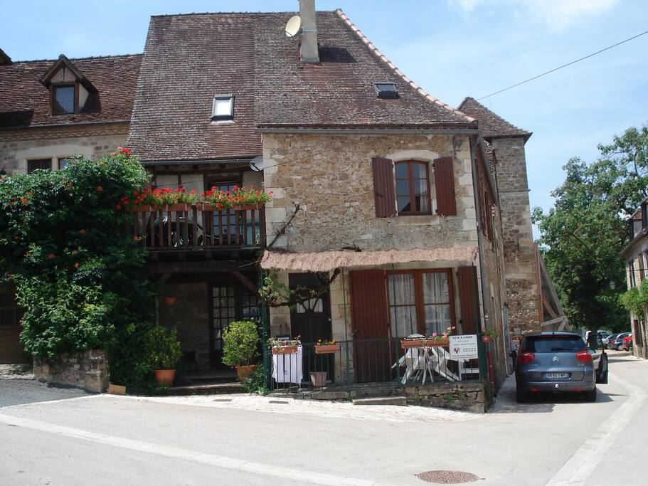 Maison quercynoise à 100m du Prieuré