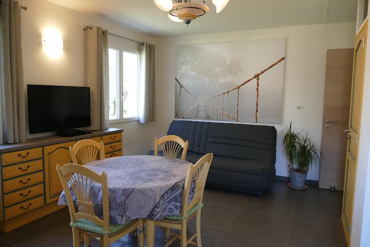 Ახალი პროვანსული ბინა