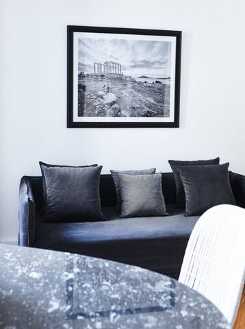 Art Pantheon Residence (4 Bdr) • Acropolis area gallery image 5