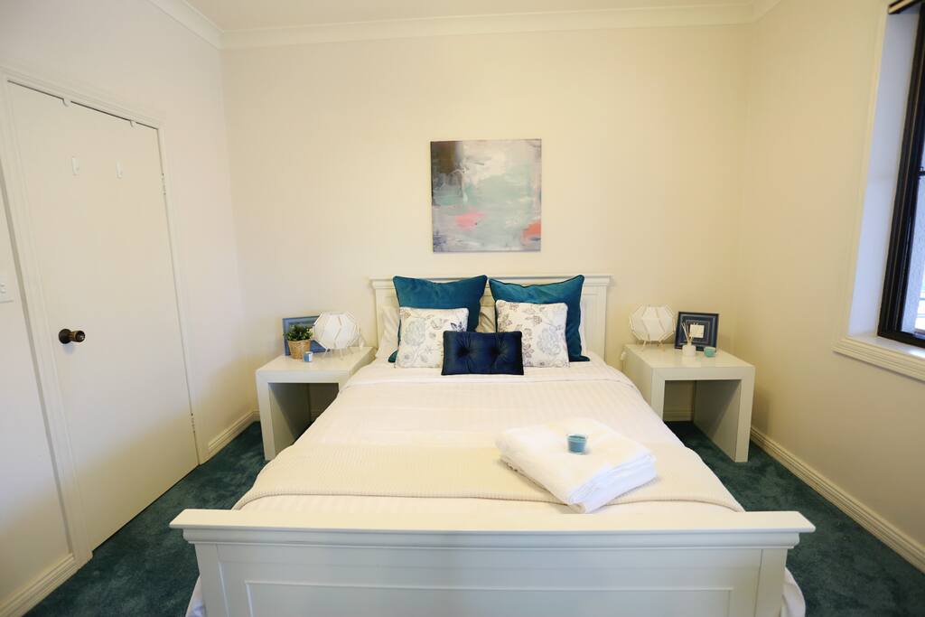 Queen Size Bed with Super Comfy Mattress