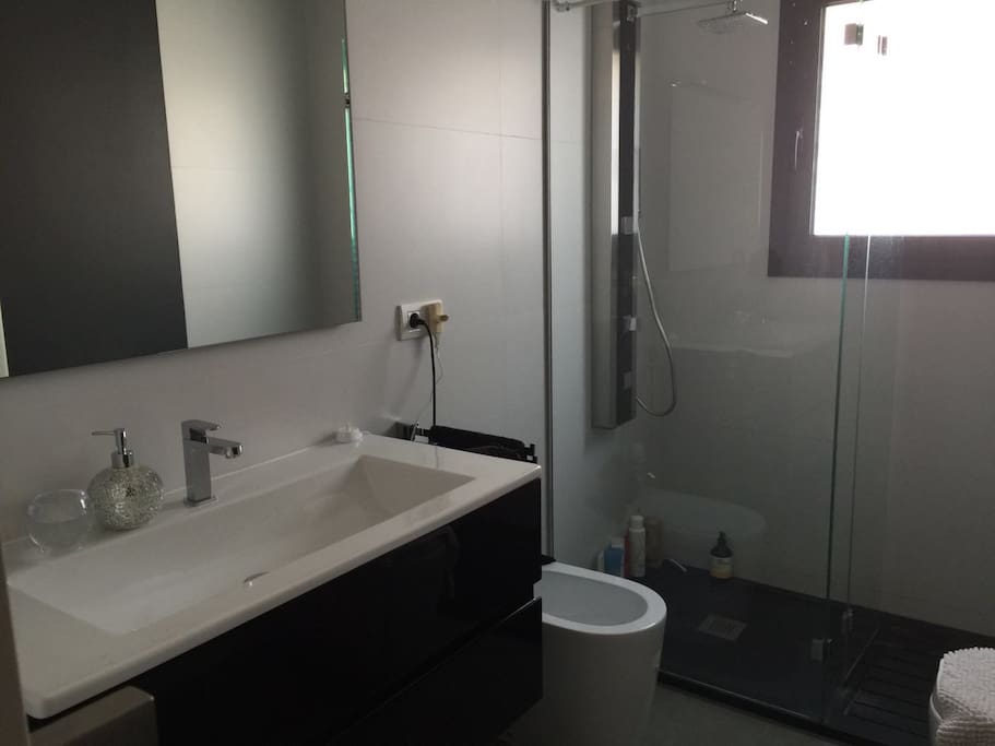 Baño de uso exclusivo para inquilinos