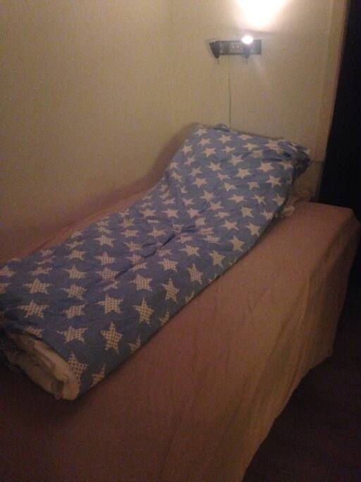 Bedroom with one bed. Room for two persons