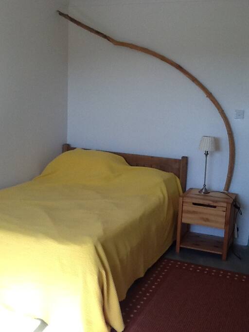 Double bed