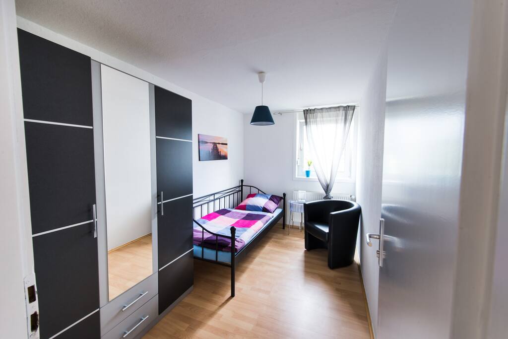 Einzelzimmer - Singleroom