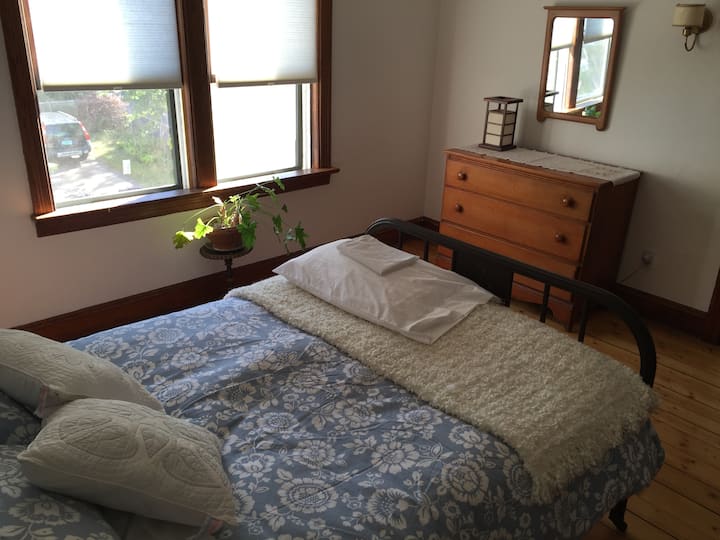 dormitorio delantero