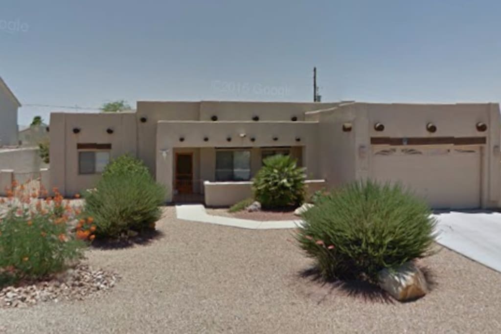 Cozy Adobe style Arizona Pueblo! Houses for Rent in Lake Havasu City