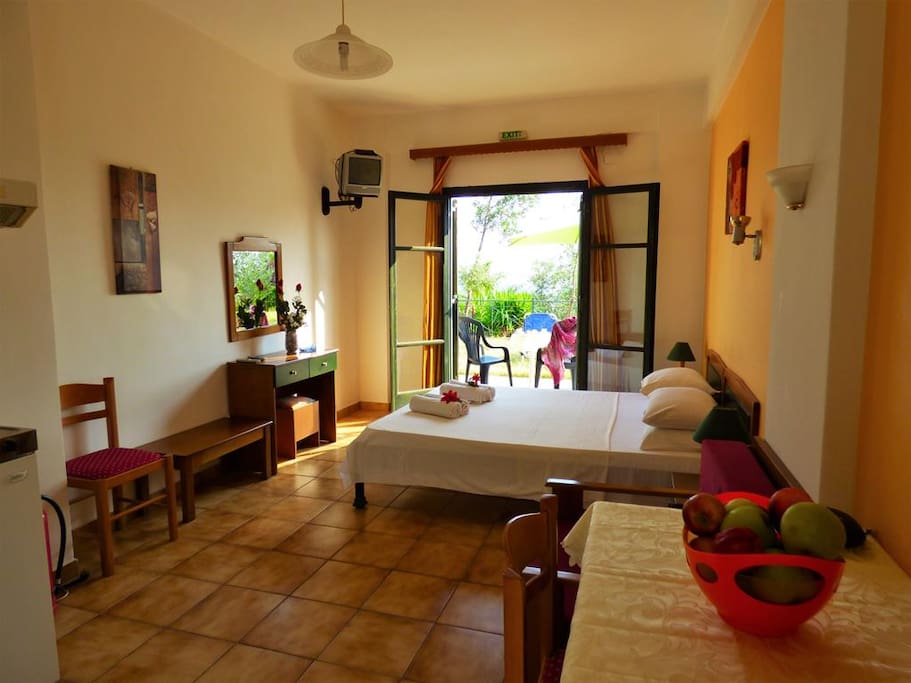 The bedroom with the balcony