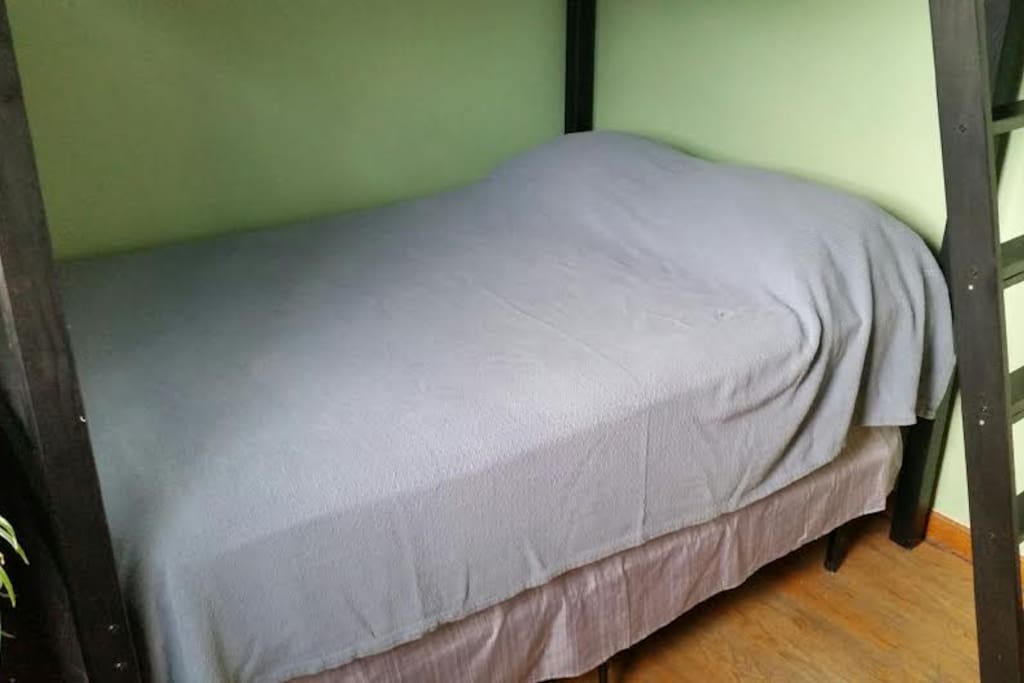 lower bed