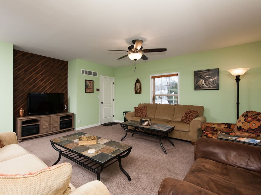 Top 100 Airbnb Rentals 2017 in South Haven, Michigan