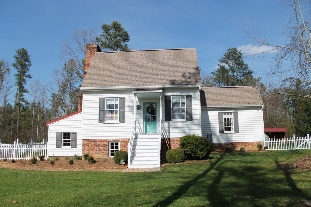 Top 100 Airbnb Rentals 2017 in Williamsburg, Virginia