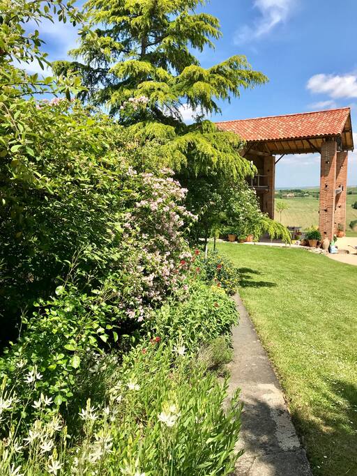 Path from parking to terrace
