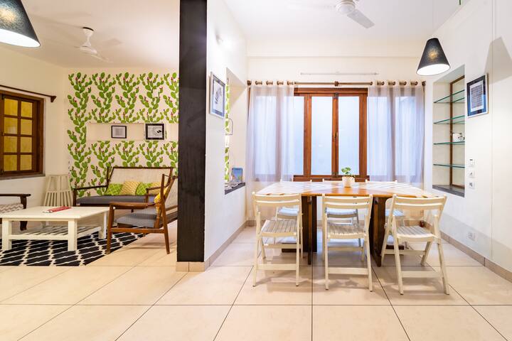 Wildflowers #Room Dogwood&Catkin in Heritage Town