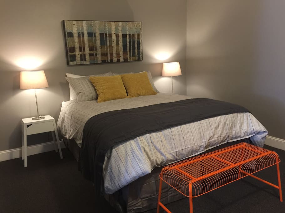 Queen Bedroom