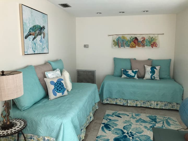 4. spavaća soba , dva odvojena kreveta