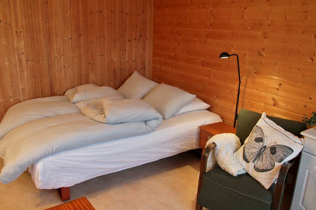 Sleep well, in nice and fresh bed sheets.