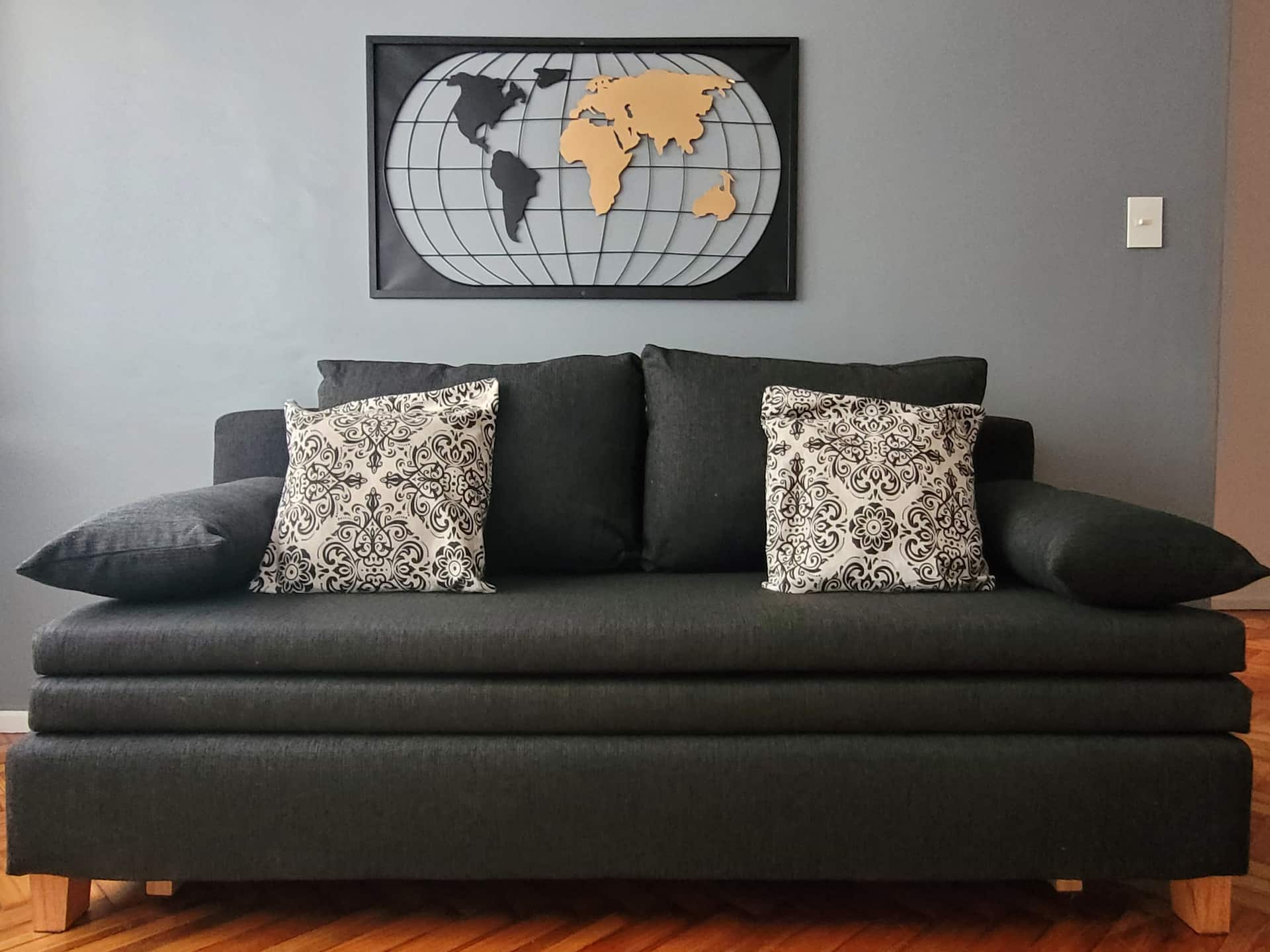 One-bedroom apartment in Monserrat