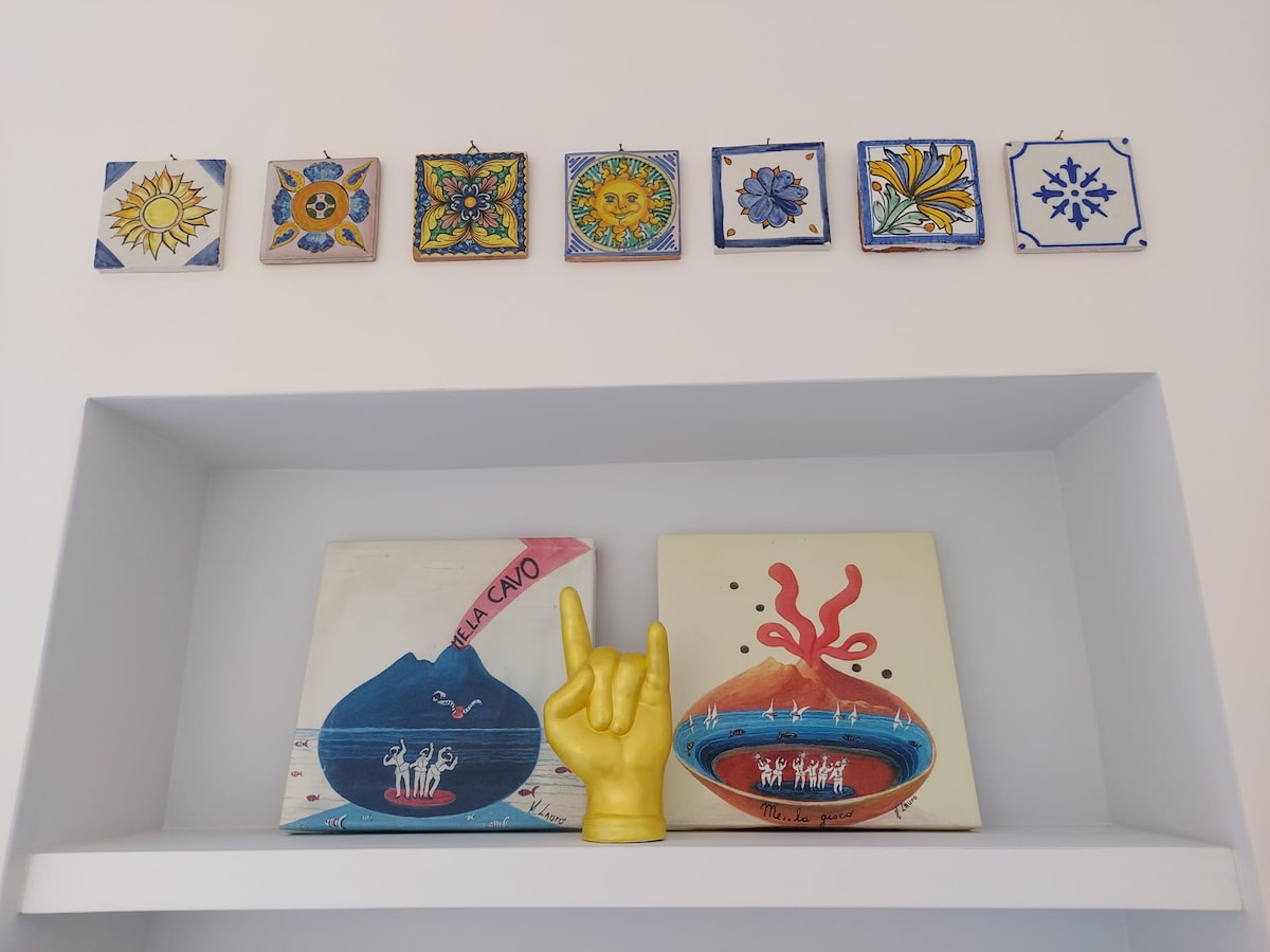 Top Airbnb: Mini Domus in the Historic Center of Naples in Napoli