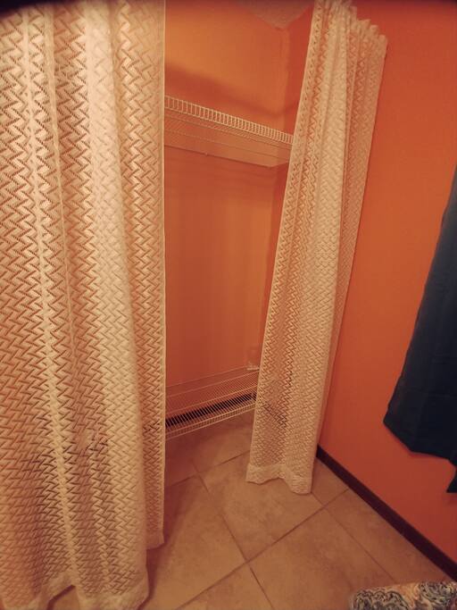 Bedroom 1/ Closet