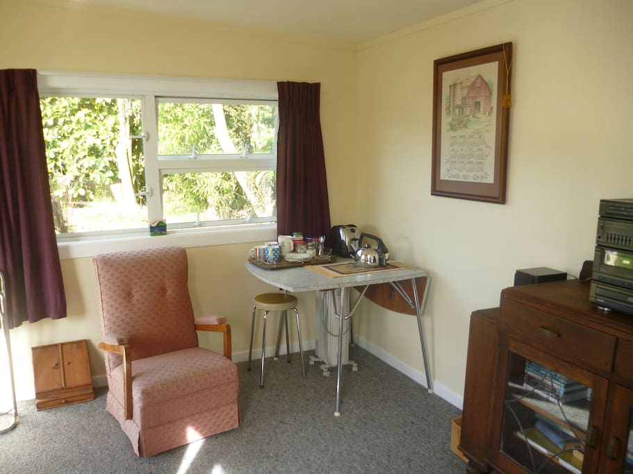 Inside the whare, with tea/coffee making facilities.