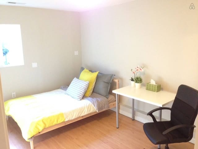 (#3) PRIVATE BEDROOM in PALO ALTO - BEST DEAL