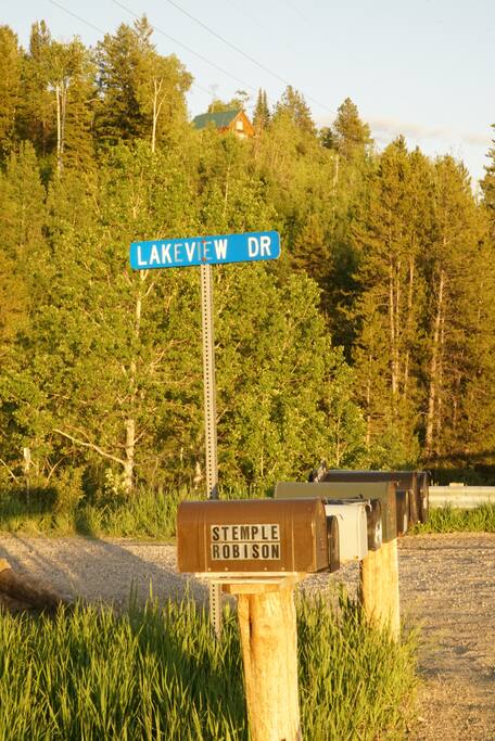 From Highway 26 turn on Lakeview Drive