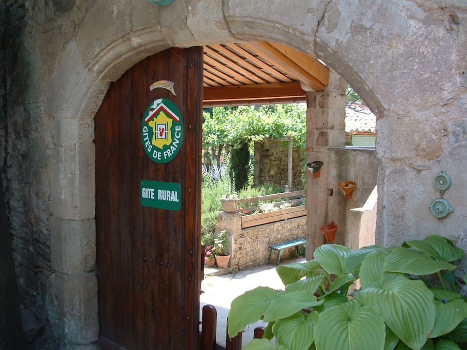 Le porche d'entrée