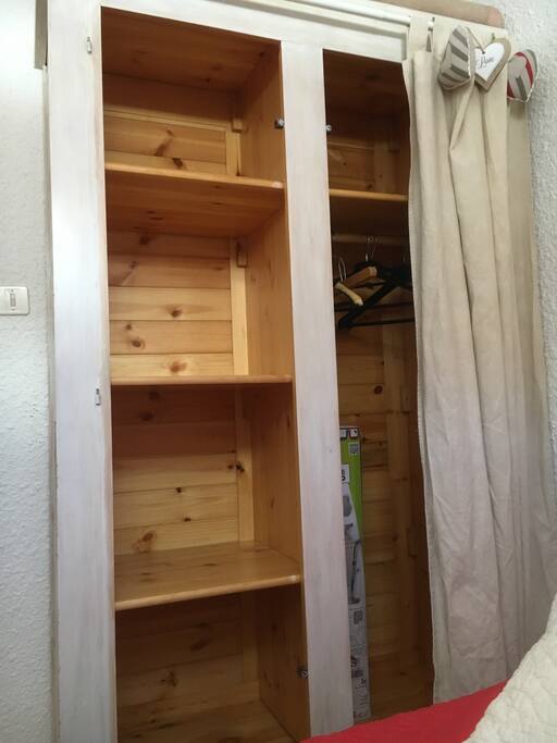 Armoire