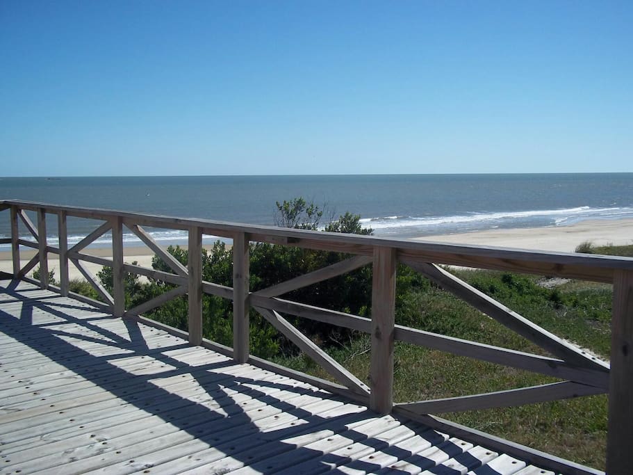 Vista a la playa en terraza