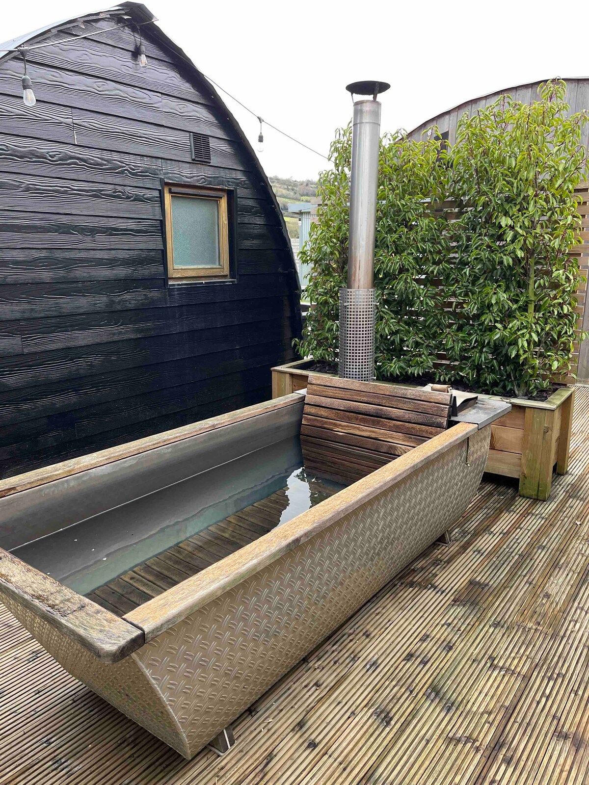 The Pod @ Bancran School:Glamping in The Sperrins - Tiny houses