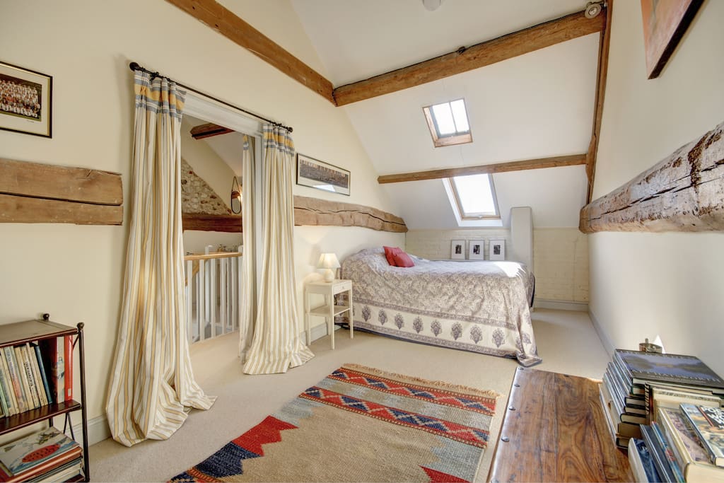 Second Bedroom (Twin Double Beds)