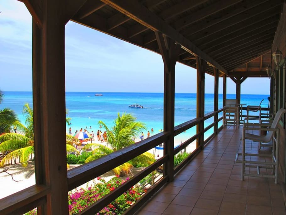 The beach in front of Cabana Lana