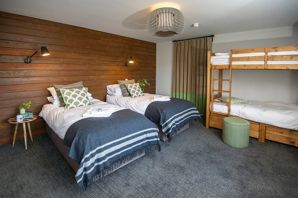 Twin Beds