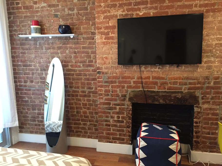 tv and mirror