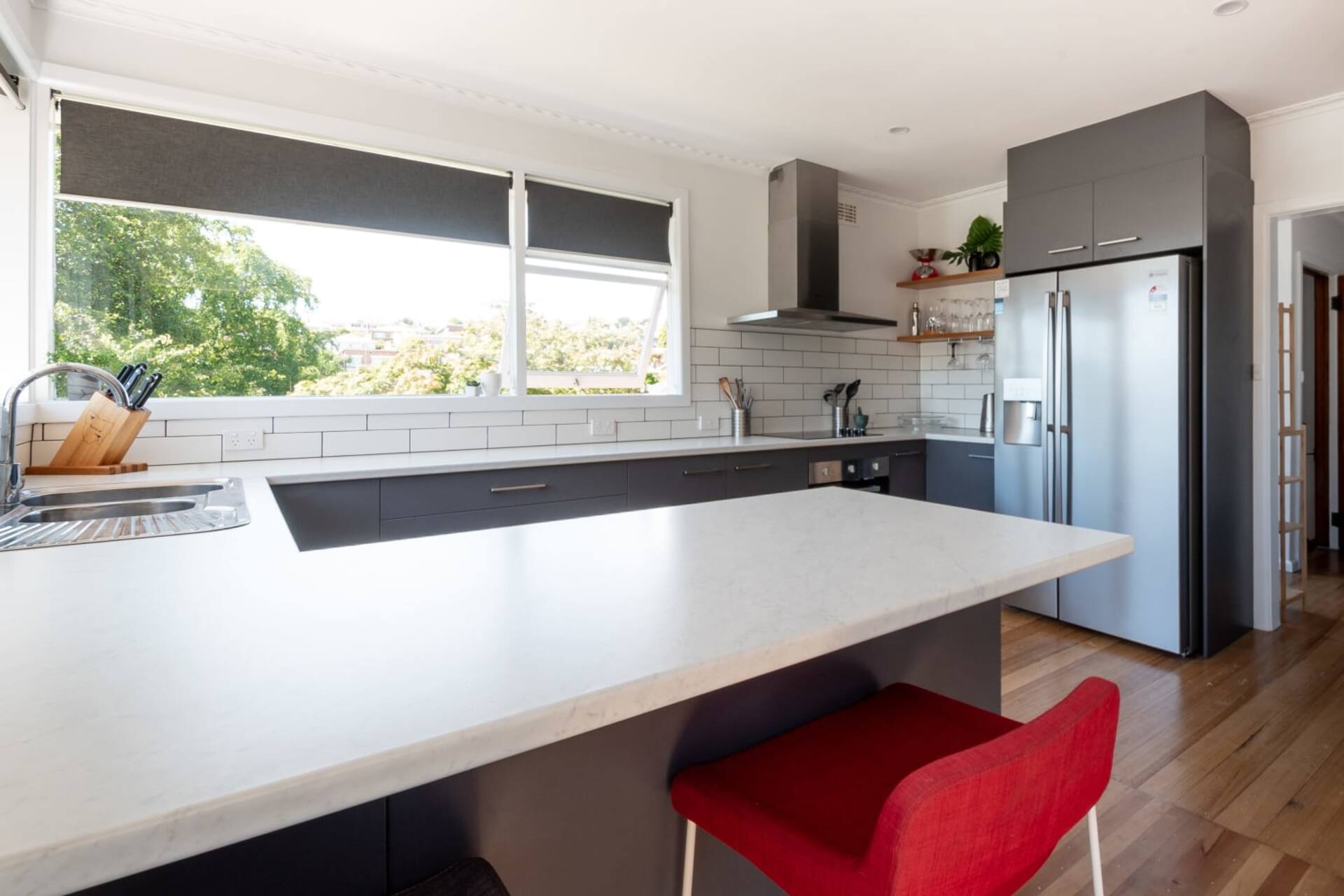 Near the CBD, Perfect for Large Groups & Parking