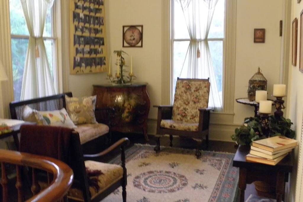 Sitting Room Upstairs at Entrance to Pink Room.