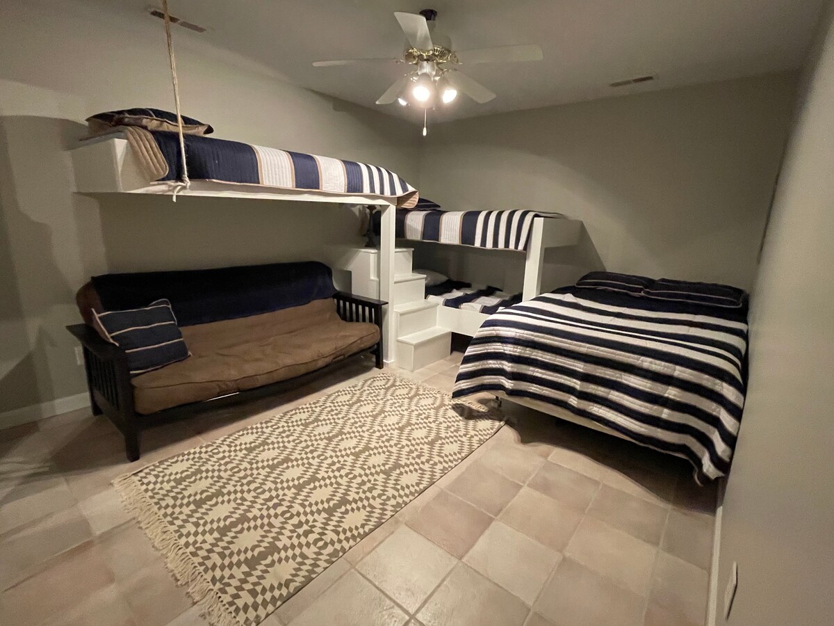 Tweepersoonskamer met stapelbed beneden  - slaapkamer #4