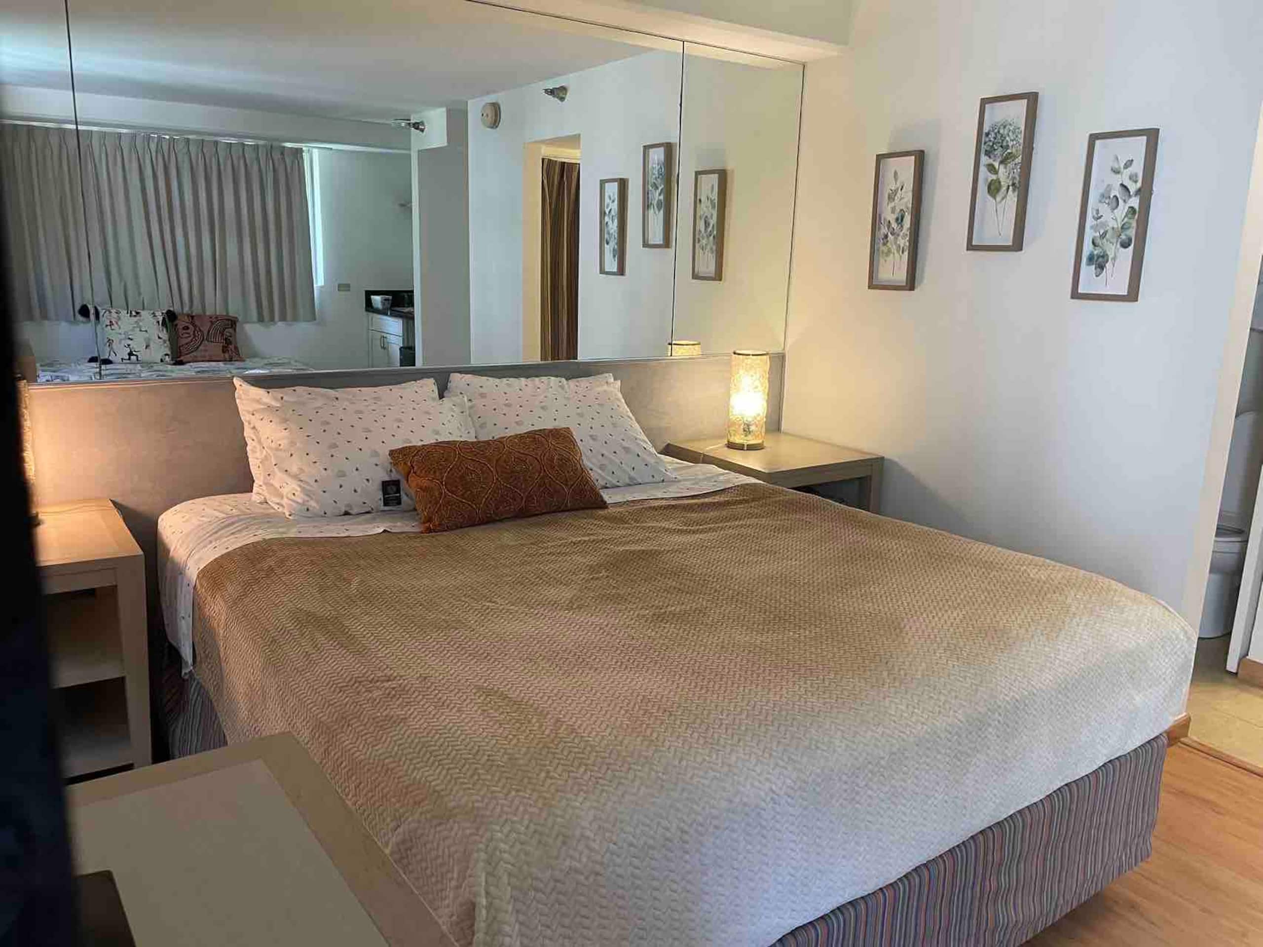 MangoGo 403/Cozy & Spacious New Room in Waikiki - Image 1